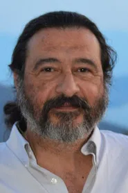 Στρατής Πανούριος